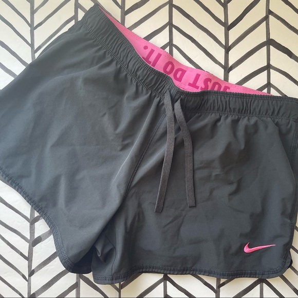 Nike Pants - Nike Dri-Fit Spandex Lined Shorts